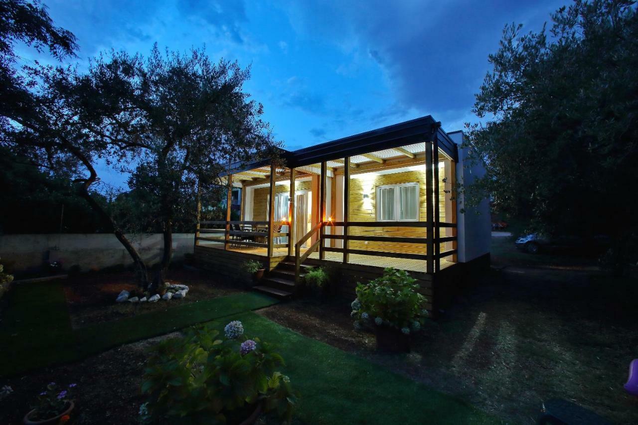 Mobile Homes Olive And Sea Bibinje Exteriér fotografie